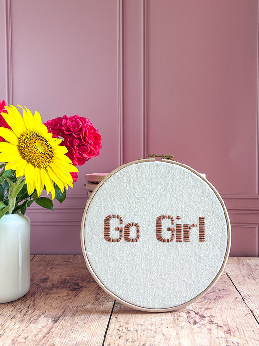 Cercle à broder La Libérée - Go Girl !