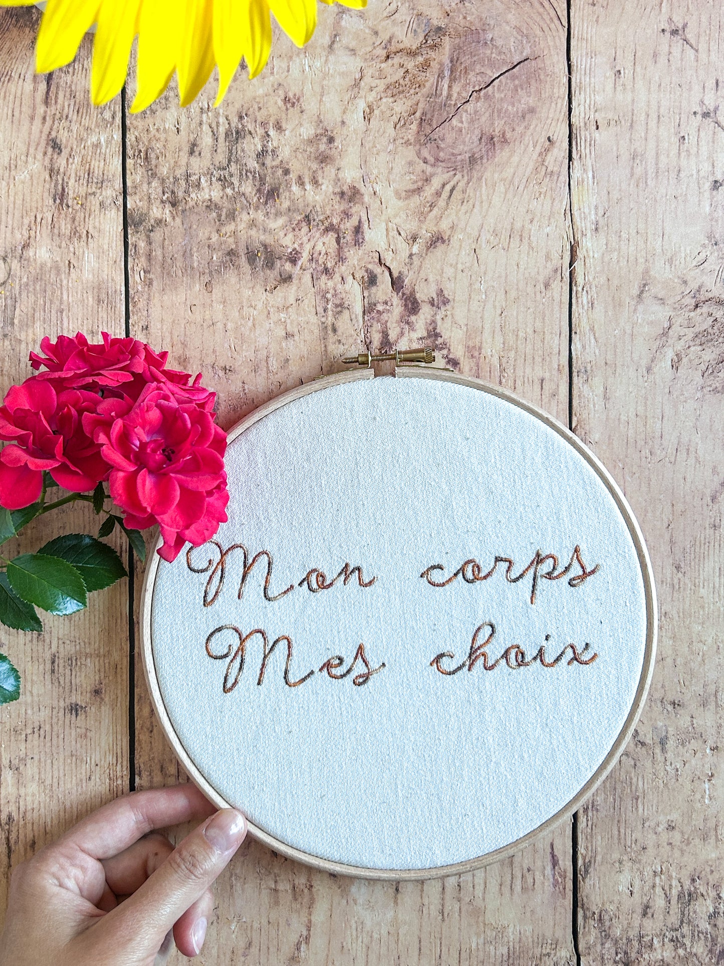 Cercle à broder La Libérée - Mon corps Mes choix