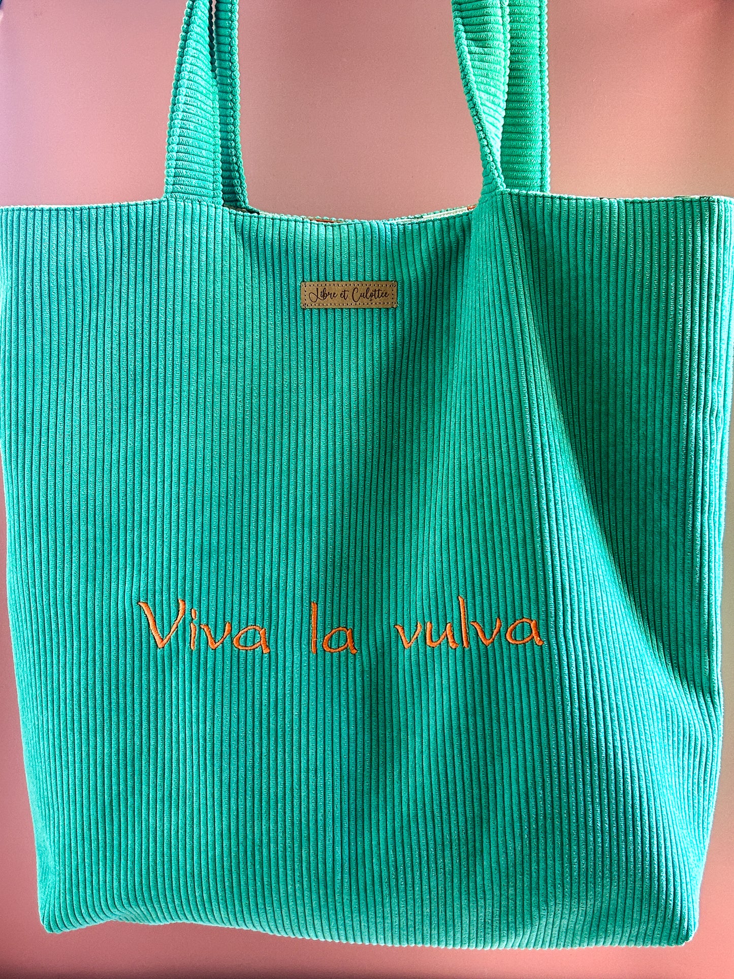 Cabas La Culottée – Brodée “Viva la vulva” - Velours / L'Abricotée
