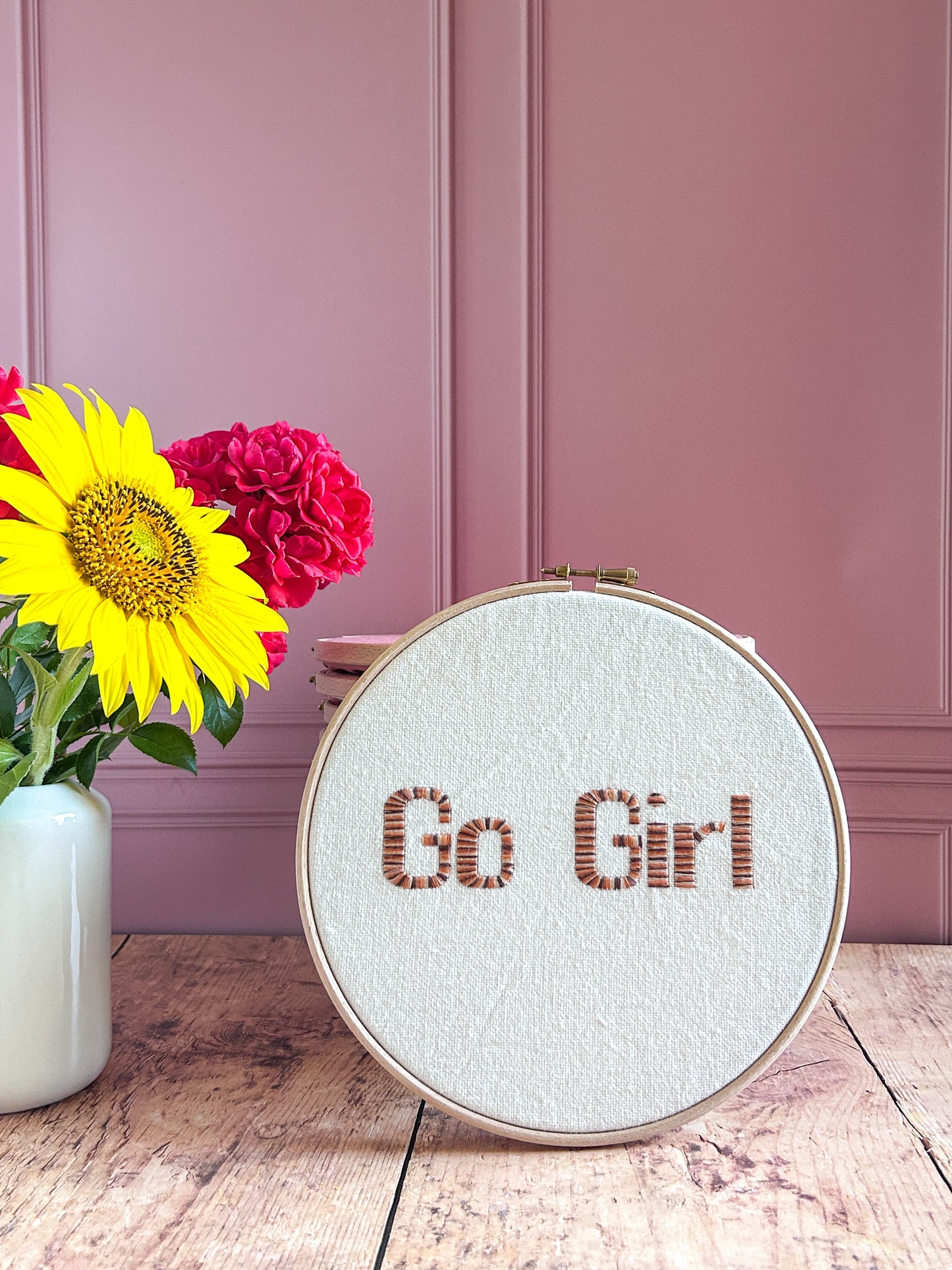 Cercle à broder La Libérée - Go Girl !