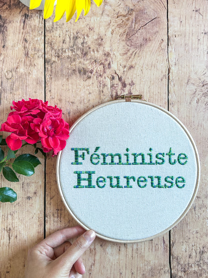 Cercle à broder La Libérée - Féministe Heureuse