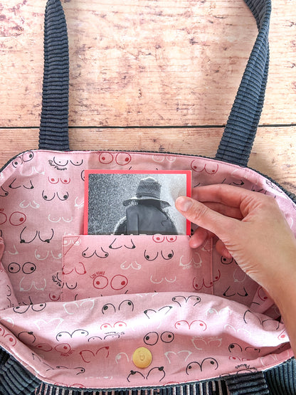 Cabas La Culottée – Brodée “Who run the world ? GIRLS” - Velours / La Libérée