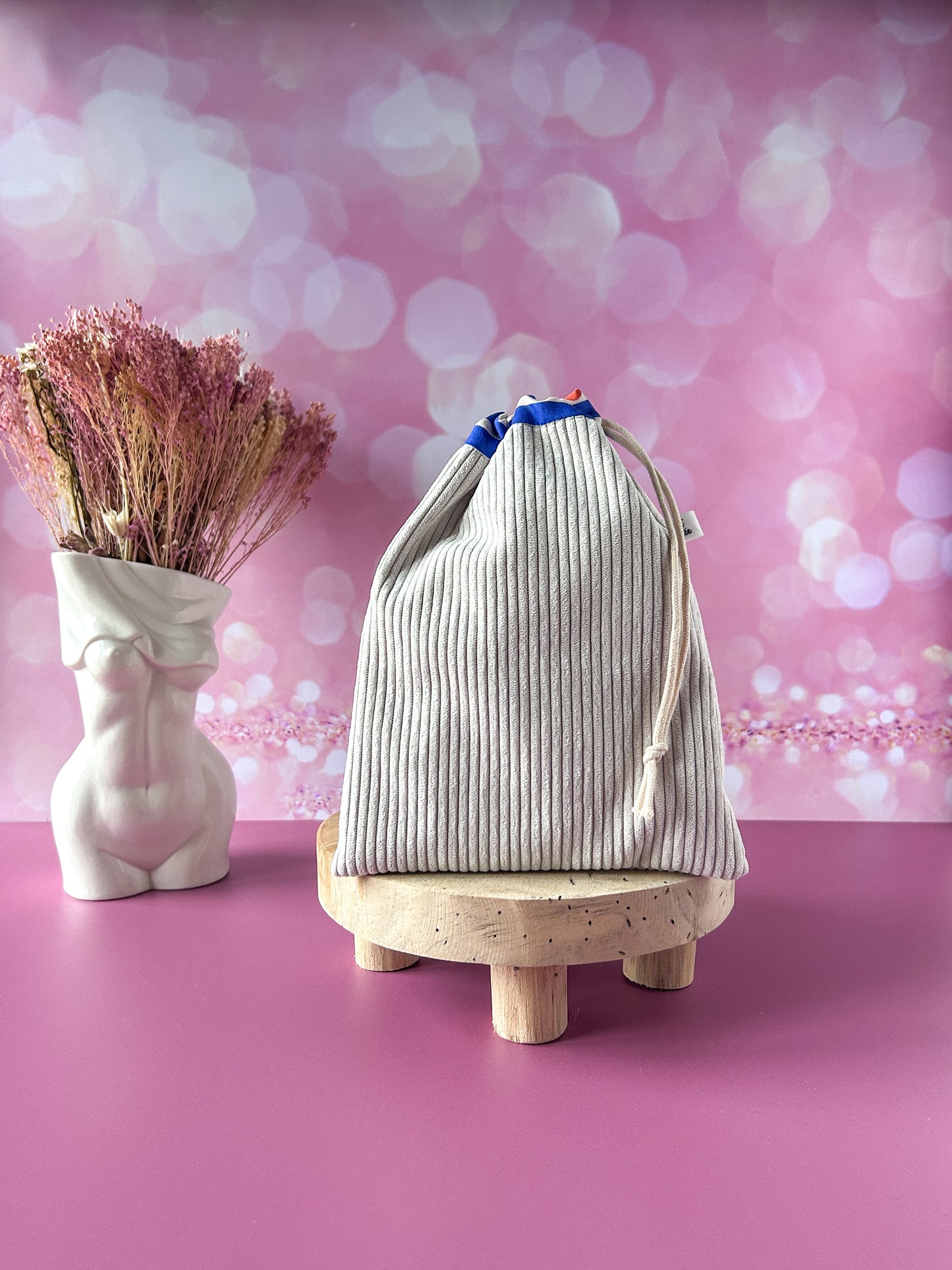 Pochon L'Intrépide – Velours beige / La Moussaillonne