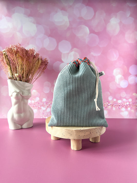 Pochon L'Intrépide – Velours gris / La Florissante