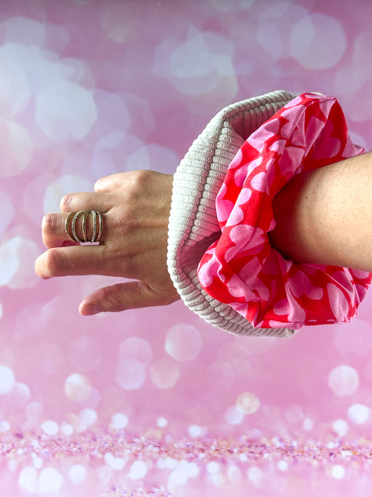 Pochon L'Intrépide – Velours beige / L'Ardente