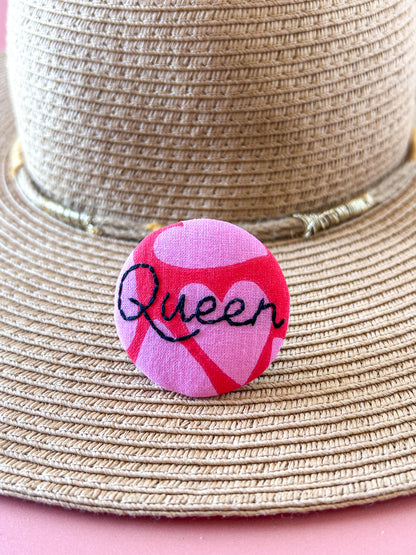 Badge brodé - Queen 4.5cm